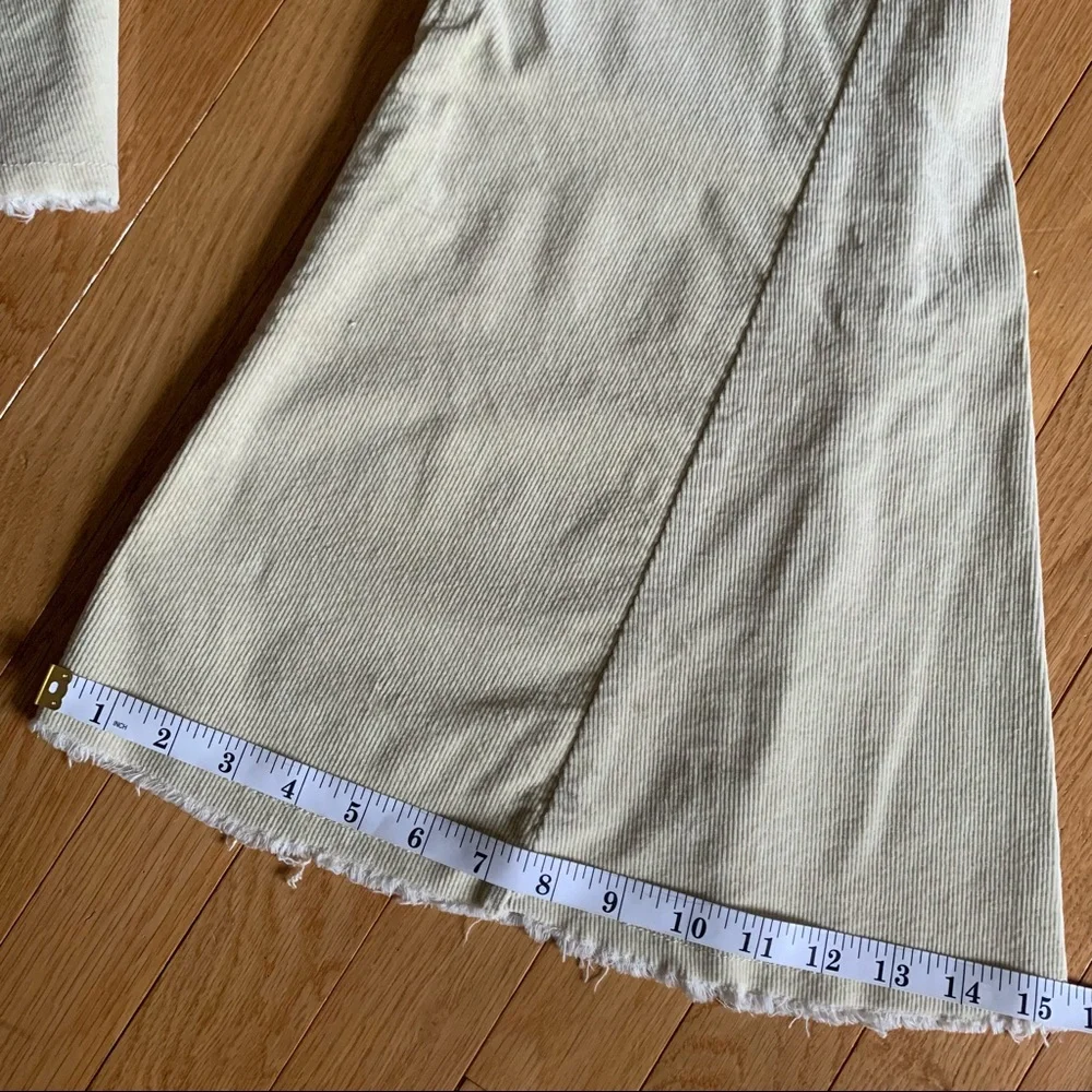 Altar’d State Women’s Ella Corduroy Flare Pants - Picture 7 of 14